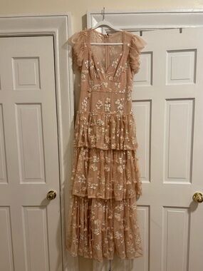NWT BCBGMAXAZRIA 3D Floral Appliqué Tiered Tulle Gown Pink 10